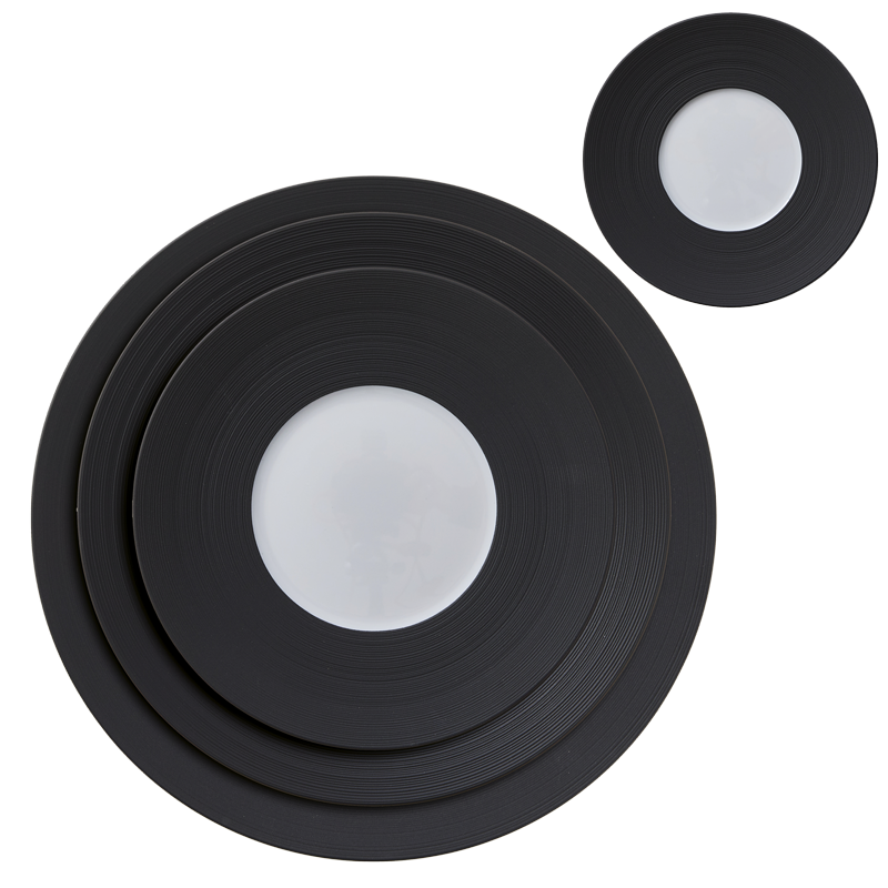 Hemisphere Black Plates